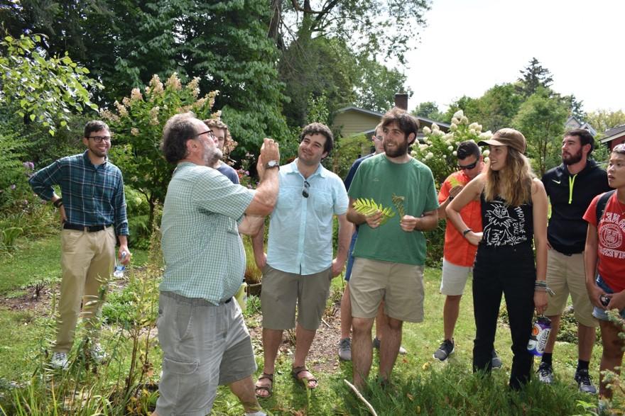 Don Leopold teaching students